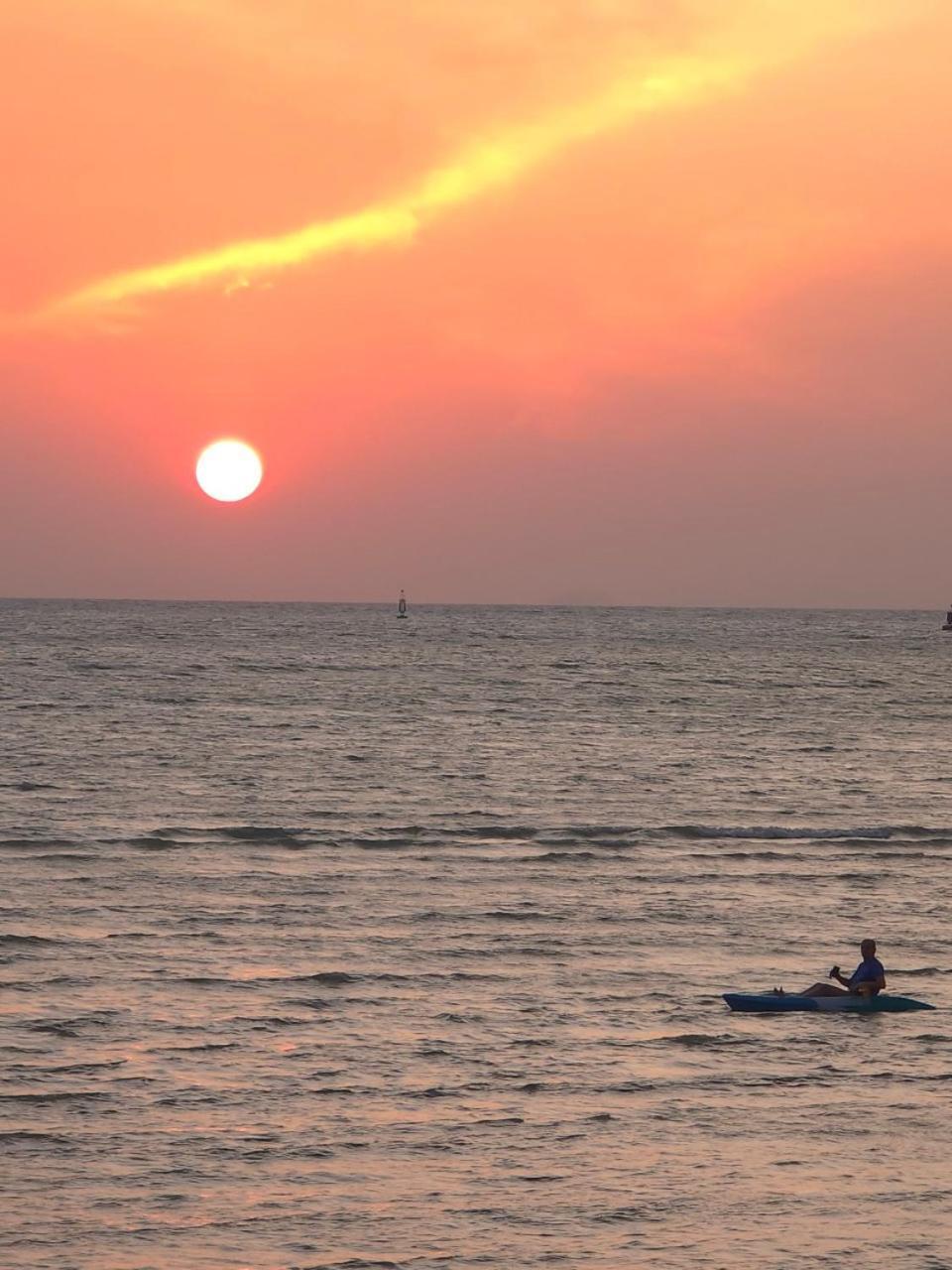 Charcoal Panwa Beach Phuket Ban Tha Khreng エクステリア 写真