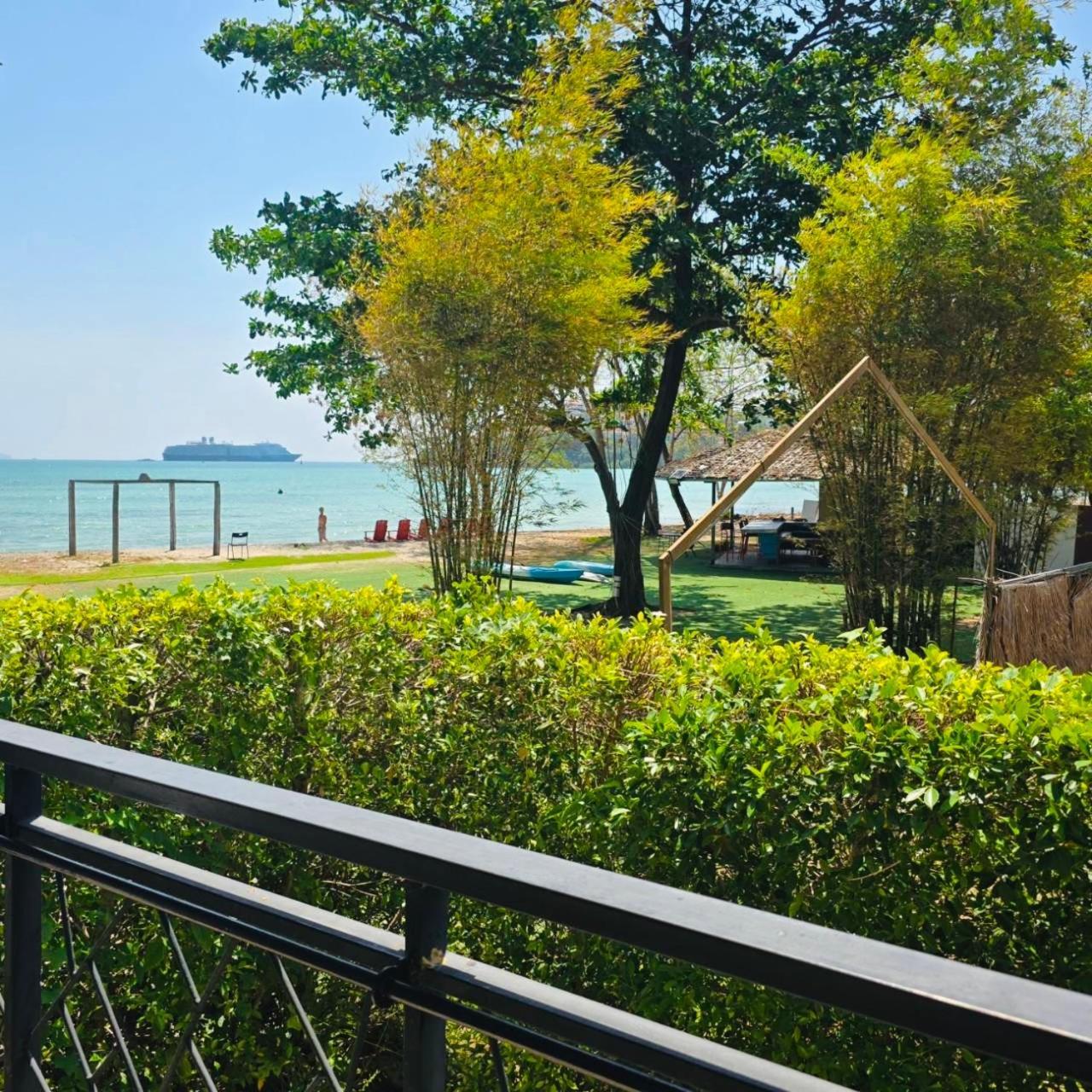 Charcoal Panwa Beach Phuket Ban Tha Khreng エクステリア 写真