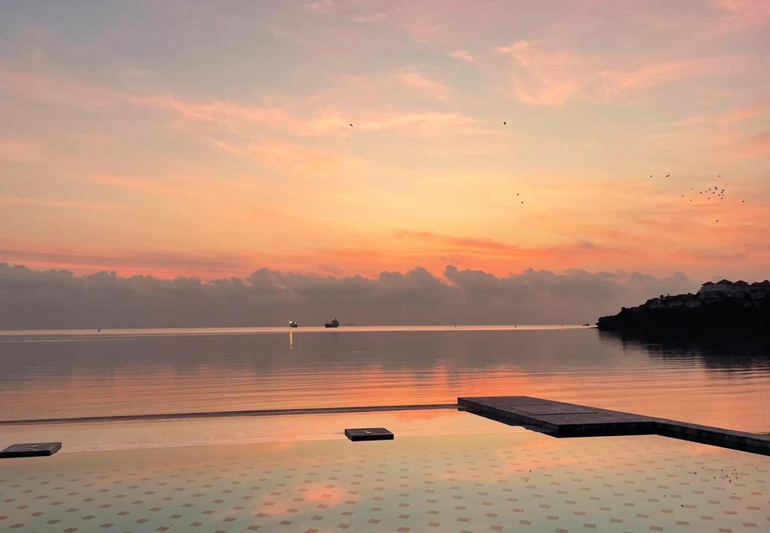 Charcoal Panwa Beach Phuket Ban Tha Khreng エクステリア 写真